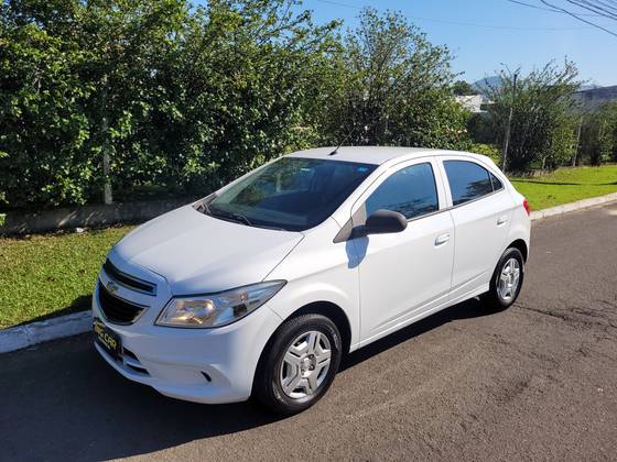 CHEVROLET ONIX 1.0 MPFI LT 8V FLEX 4P MANUAL